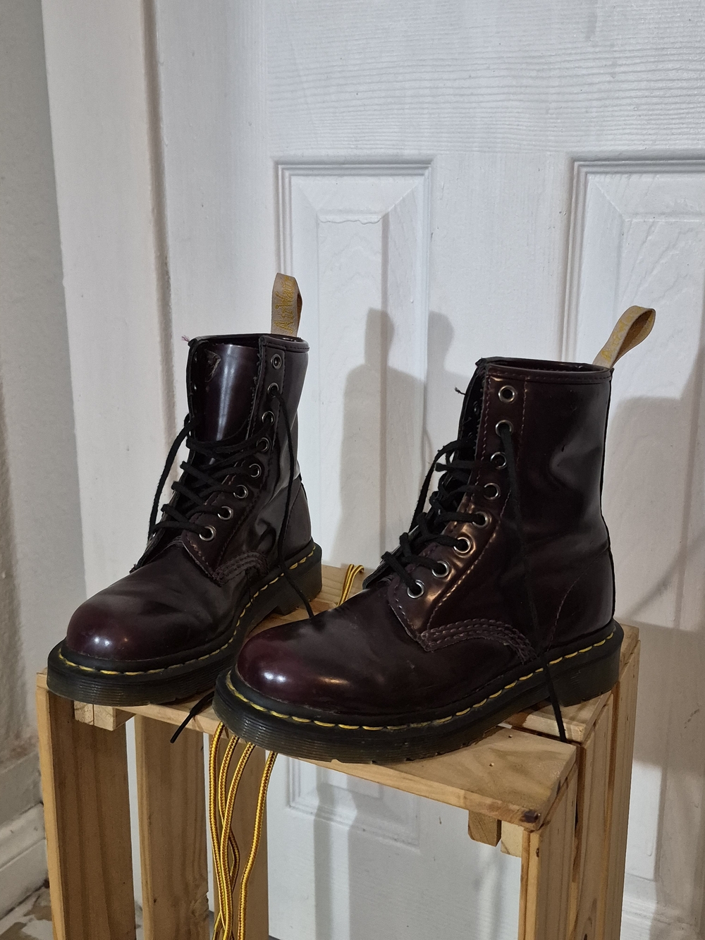 1460 Vegan Cherry Red